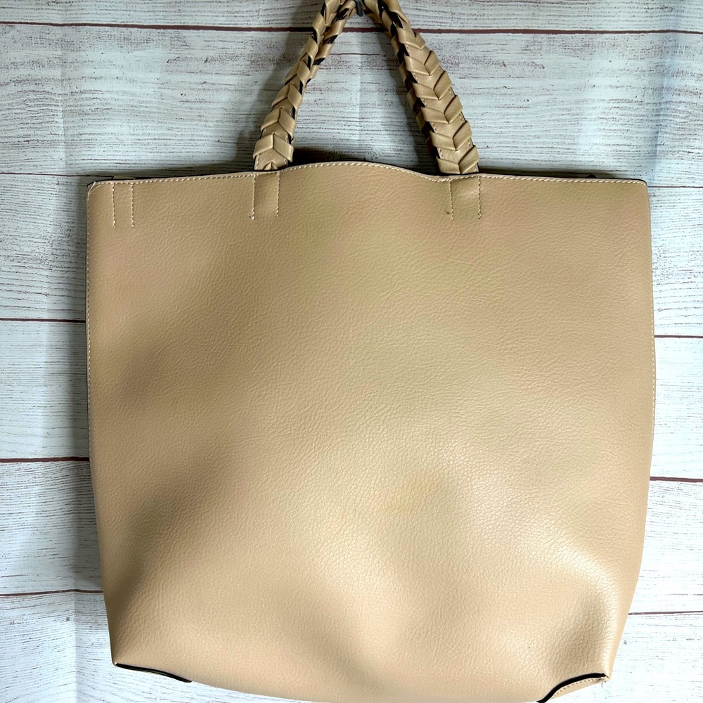 Jules Kar Large Tote Bag